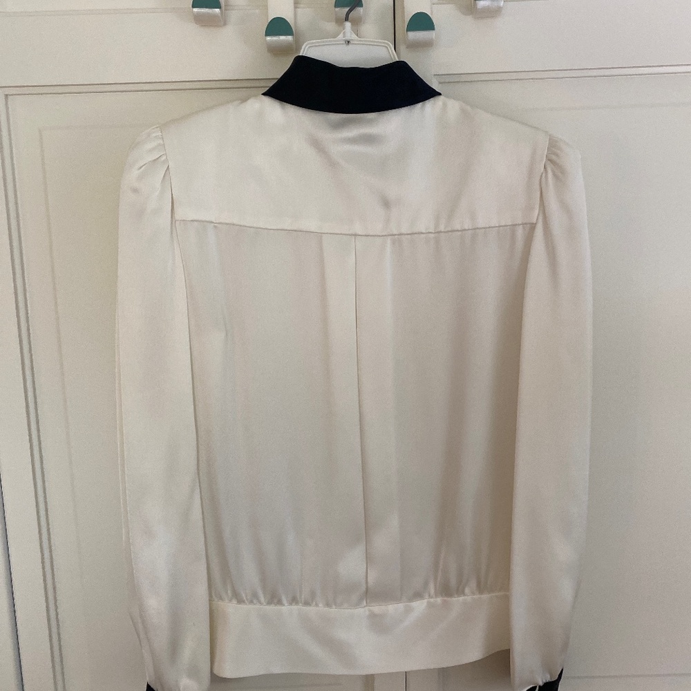 Top - Picture 2 of 2